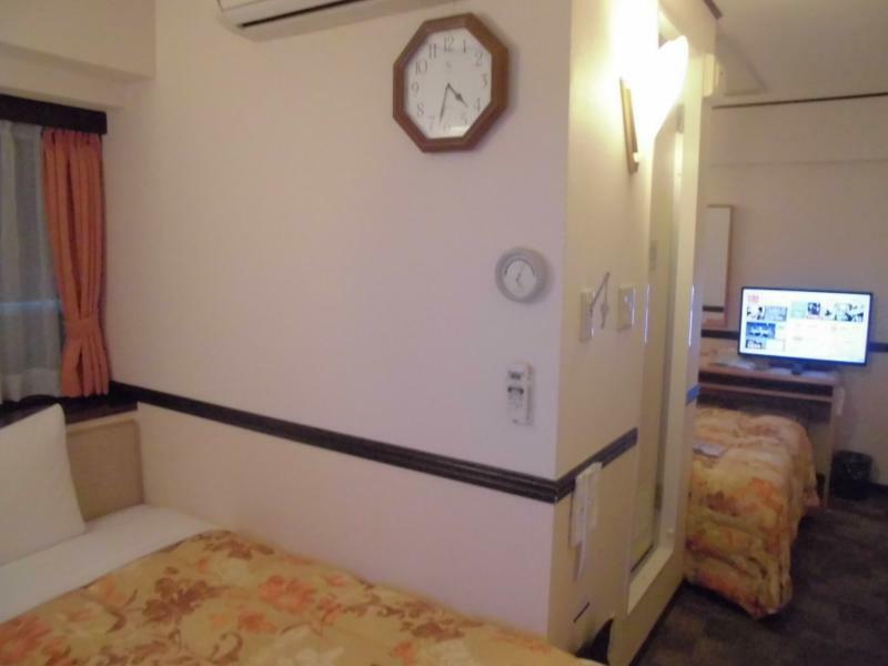Toyoko Inn Shin-Osaka Chuo-Guchi Shinkan מראה חיצוני תמונה